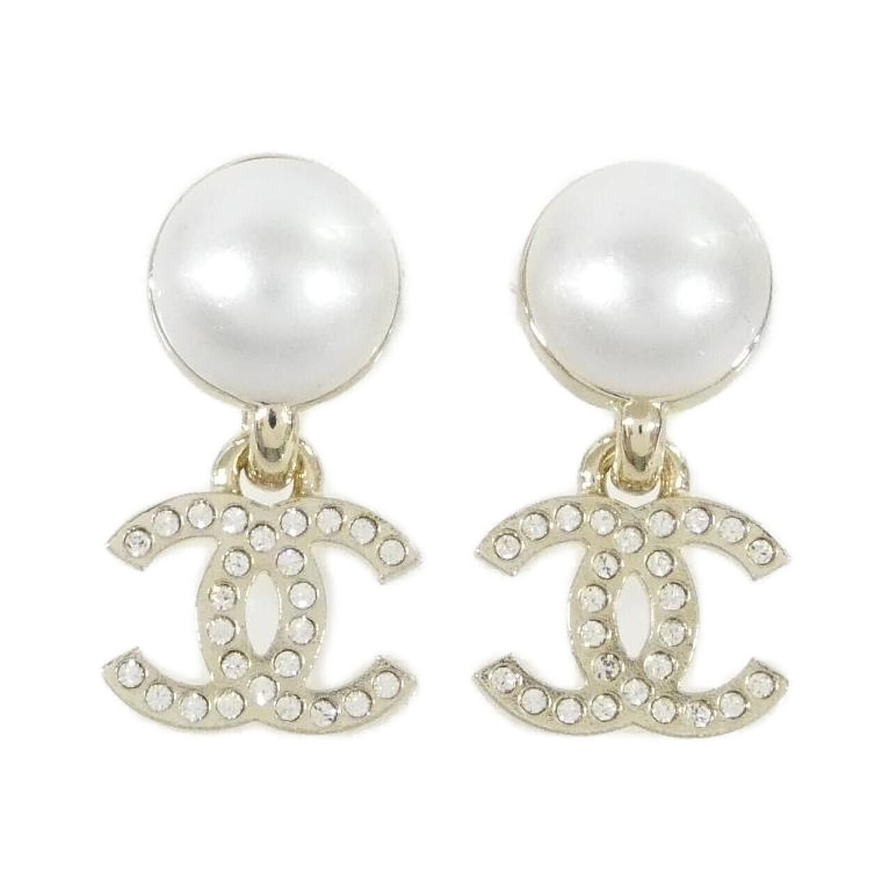 Chanel Earrings Gold