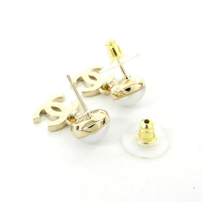 Chanel Earrings Gold — view 3