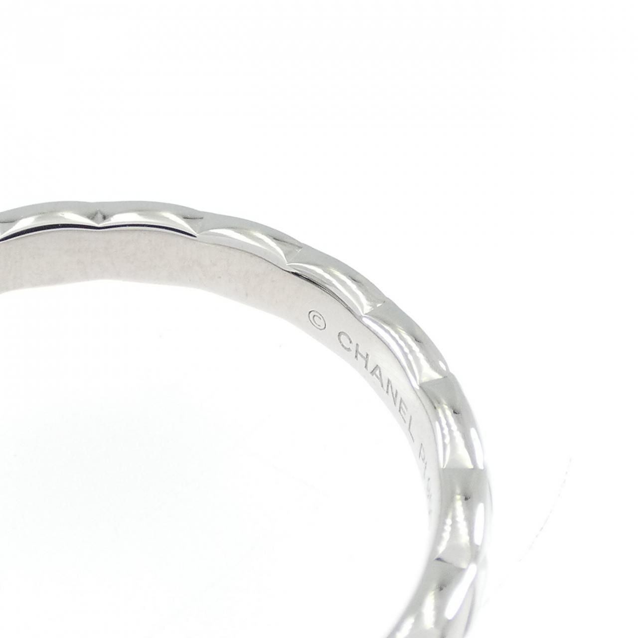 Chanel Coco Crush Small Ring — view 3