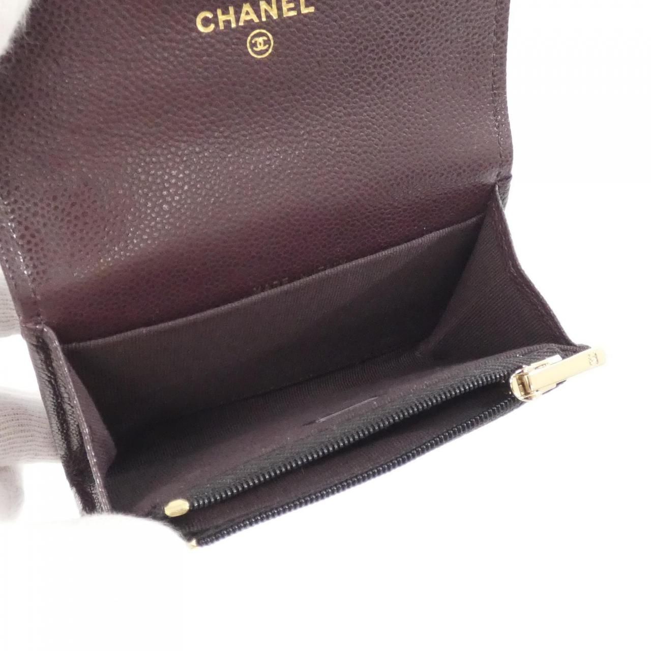 Chanel Timeless Classic Line Card Case — view 5