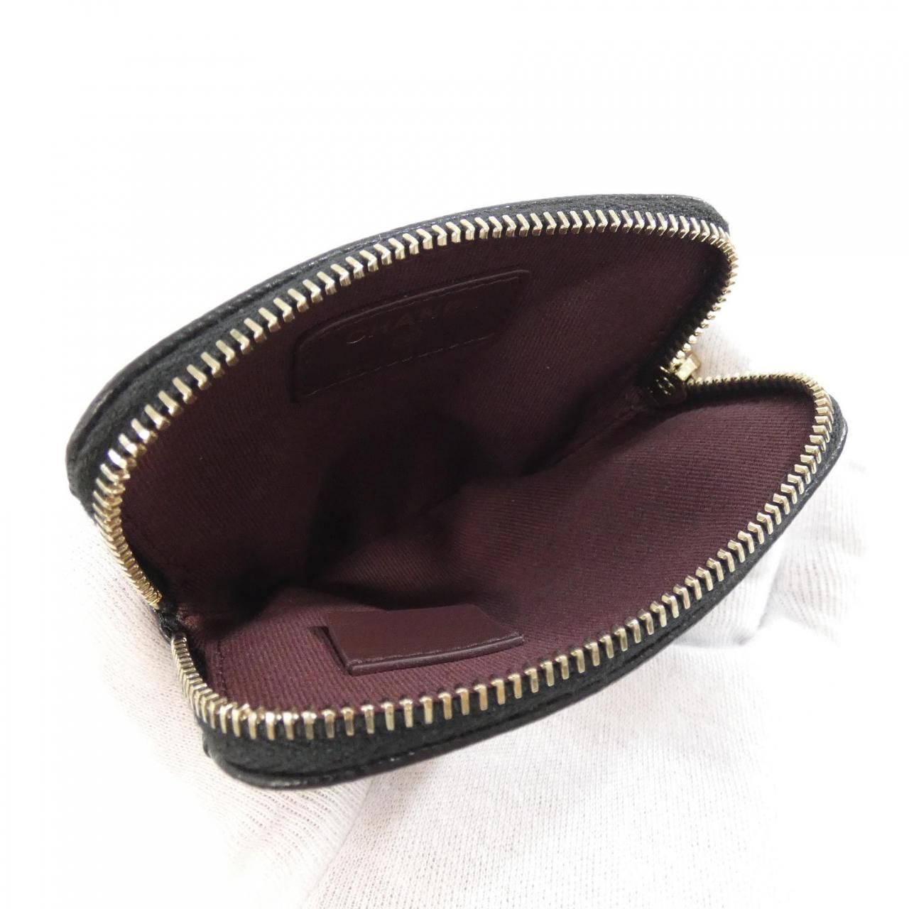 Chanel Timeless Classic Line Coin Case — view 5