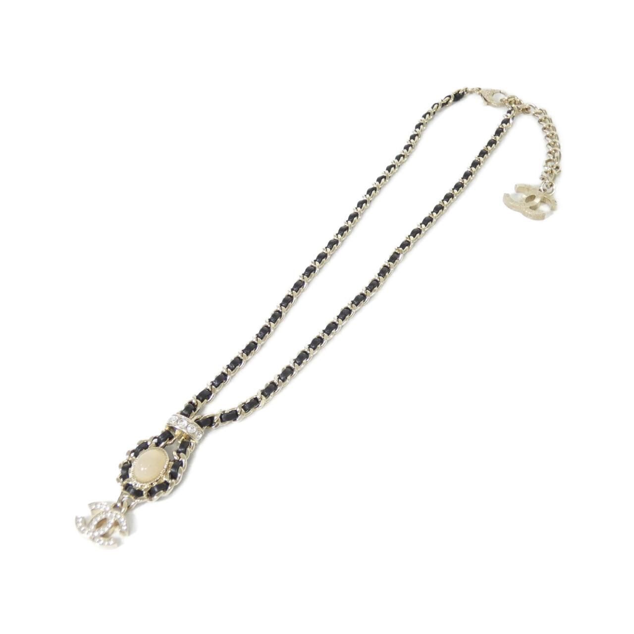 Chanel Necklace Gold — view 2