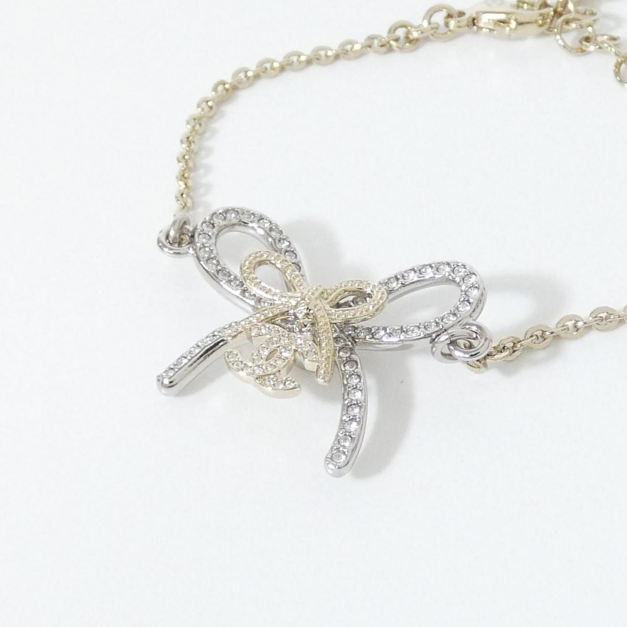 Chanel Bracelet Gold — view 2