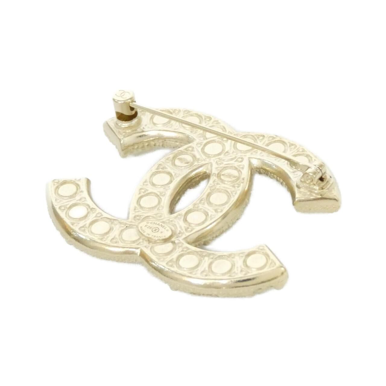 Chanel Brooch Gold — view 2