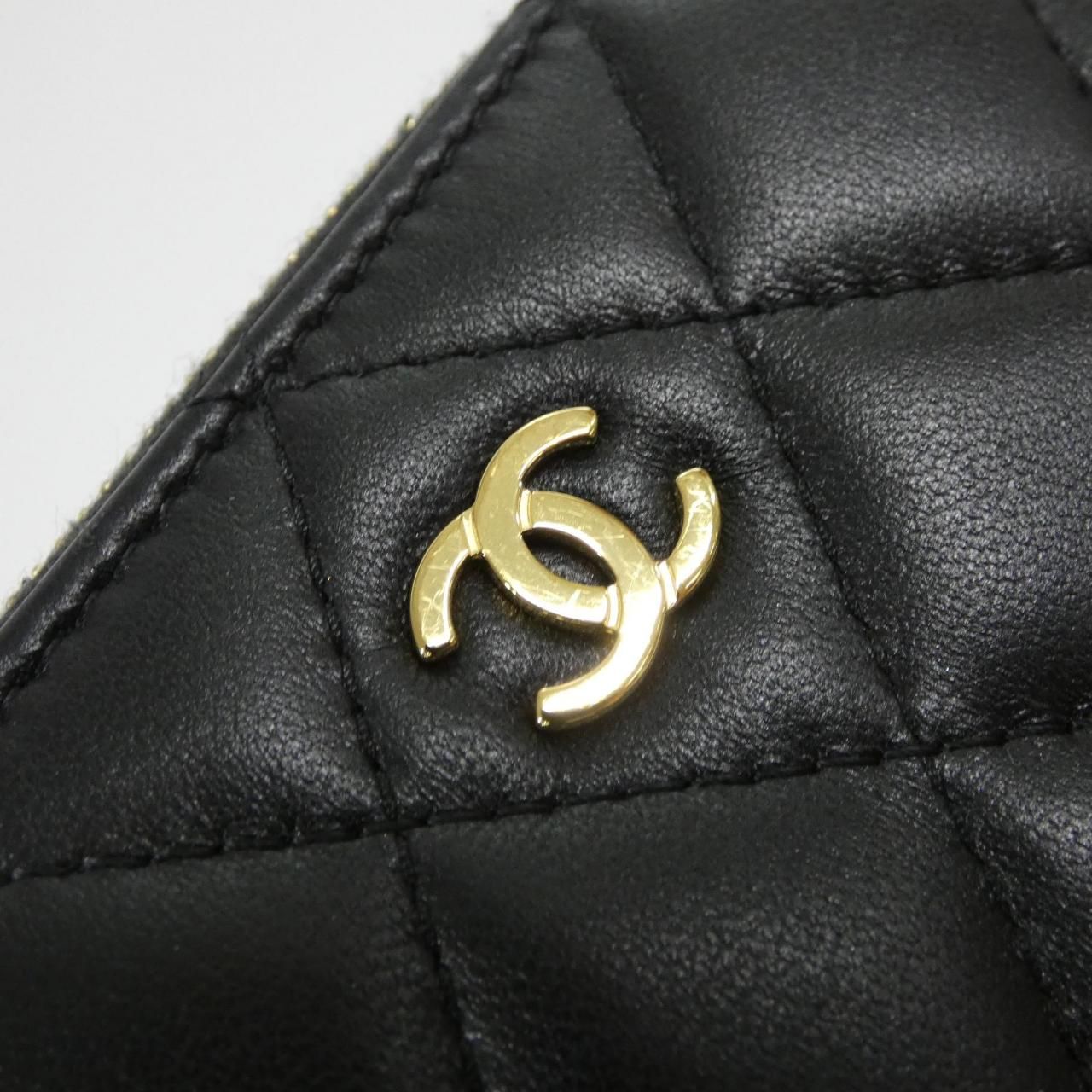 Chanel Timeless Classic Line Coin Case — view 8
