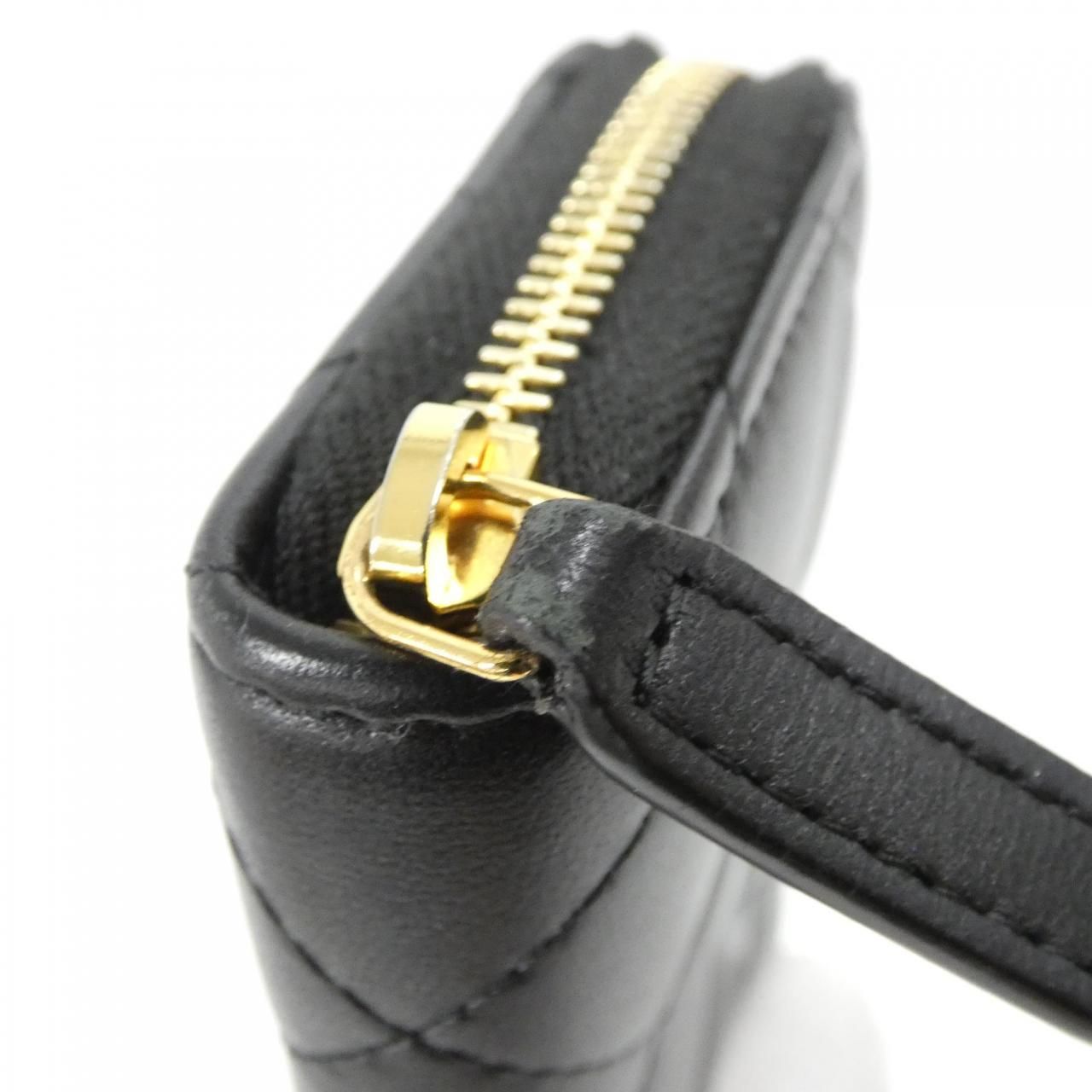 Chanel Timeless Classic Line Coin Case — view 6