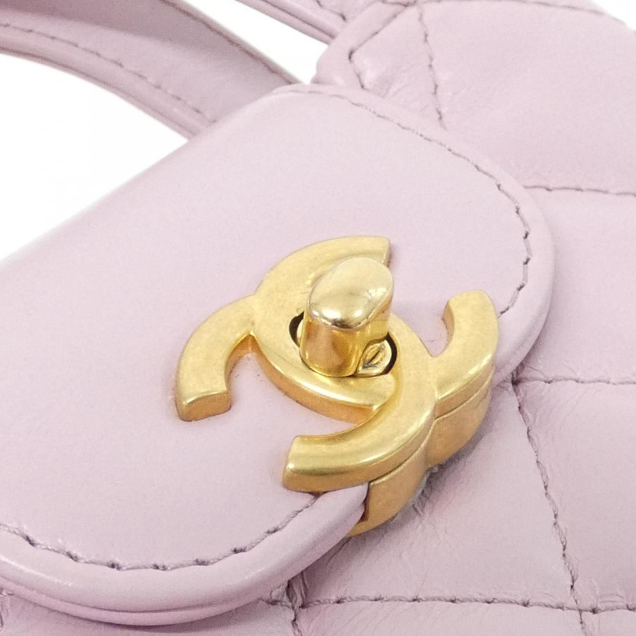 Chanel Chain Clutch Pink — view 5