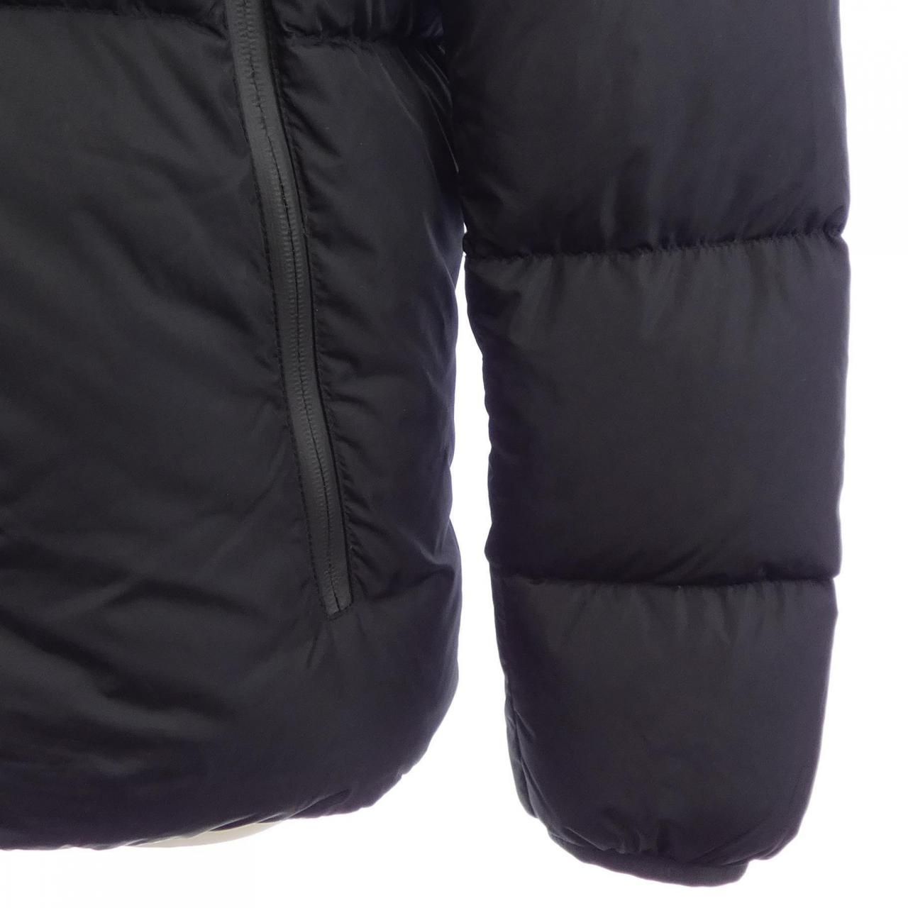 Moncler Montcla Down Jacket — view 7