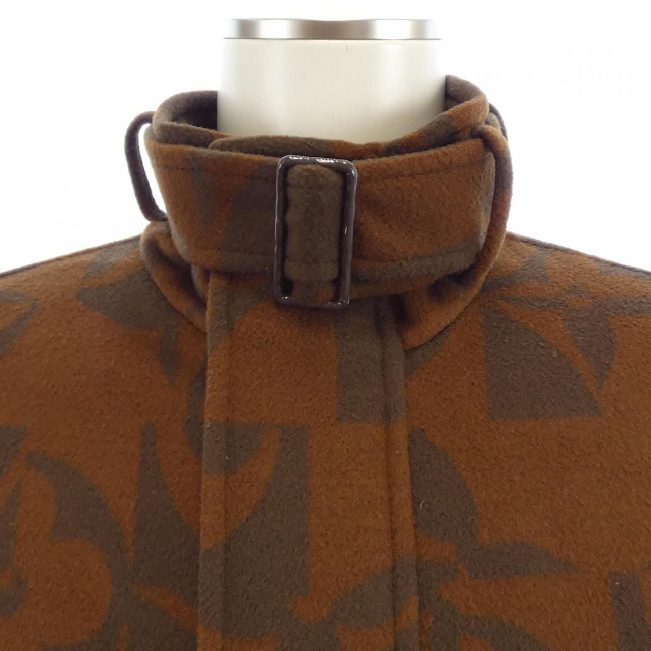 Louis Vuitton Jacquard Monogram Flower Jacket — view 5