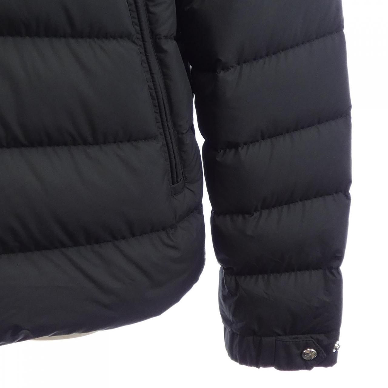 Moncler Arneb Down Jacket — view 7