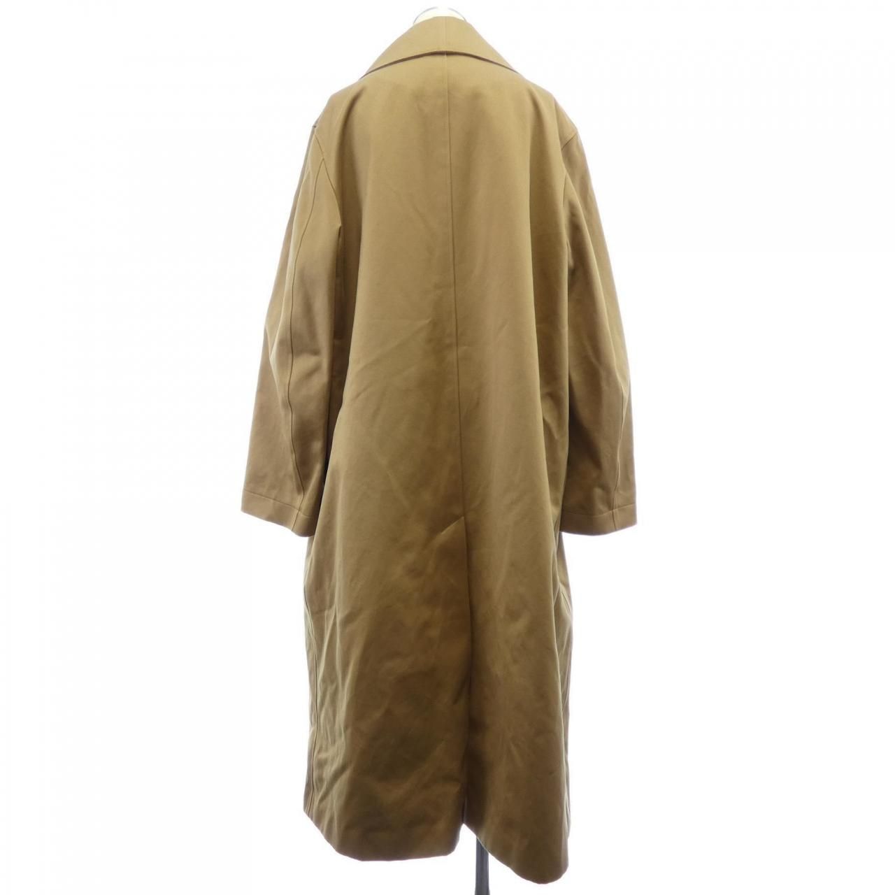 Loewe Coat Beige — view 2