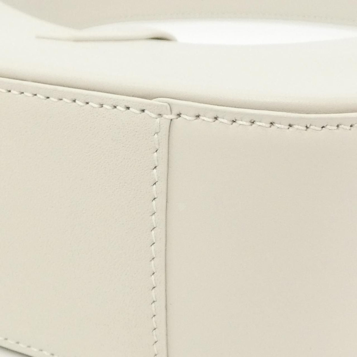 Saint Laurent Le 5 A 7 Shoulder Bag — view 3