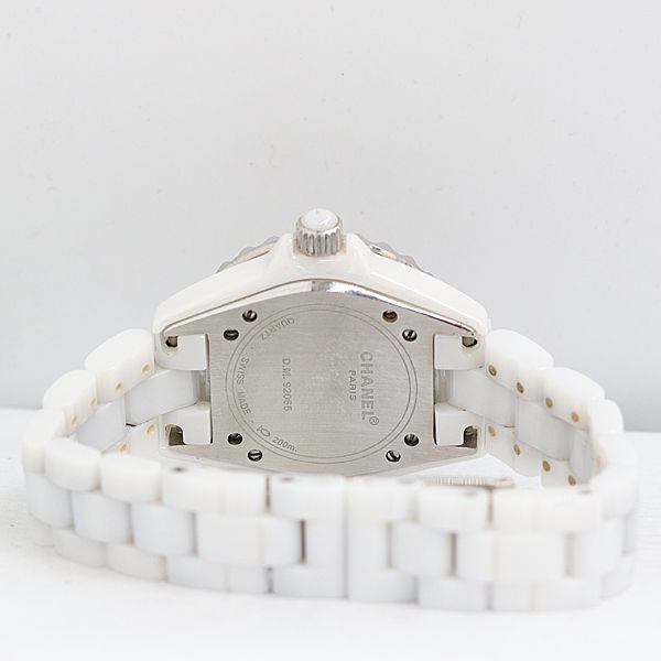 Chanel Watch Tam Silver — view 4