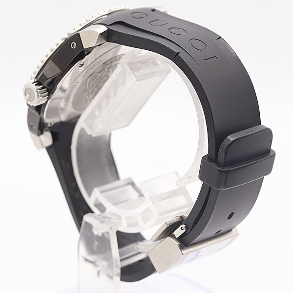 Gucci And Dive 136.3 Quartz Black Dial Watch — view 3