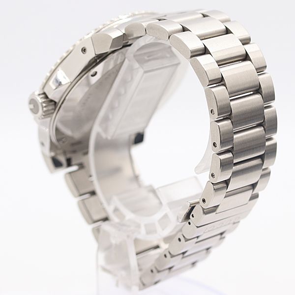 Gucci And Dive 136.2 Quartz Black Dial Watch — view 3