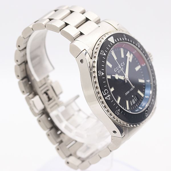Gucci And Dive 136.2 Quartz Black Dial Watch — view 2