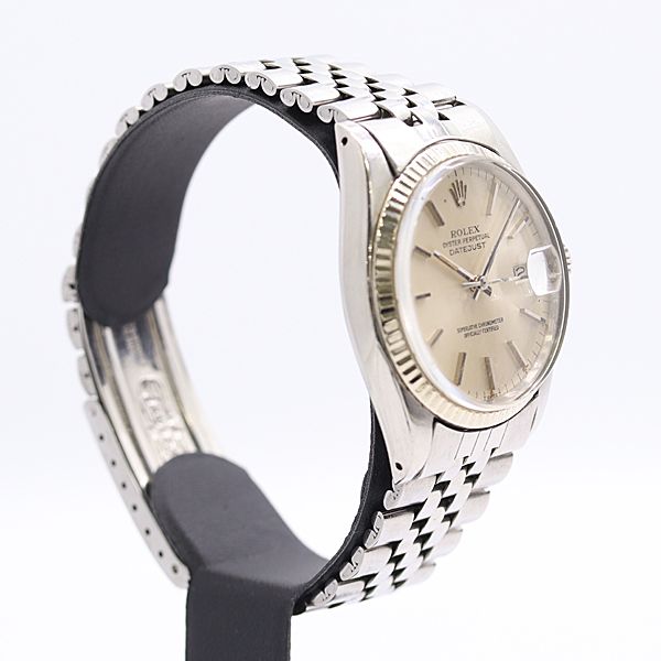 Rolex Datejust Automatic Winding Silver Dial Watch — view 2