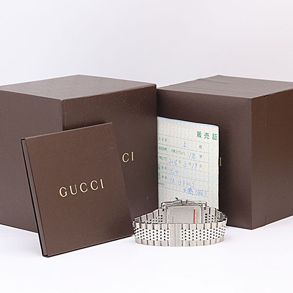 Gucci Timeless Square 138.4 Quartz Date Silver Dial Watch — view 4