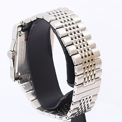 Gucci Timeless Square 138.4 Quartz Date Silver Dial Watch — view 3