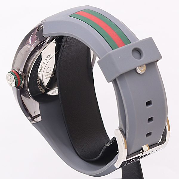Gucci Sink 137.1 Quartz Date Gray Dial Watch — view 3