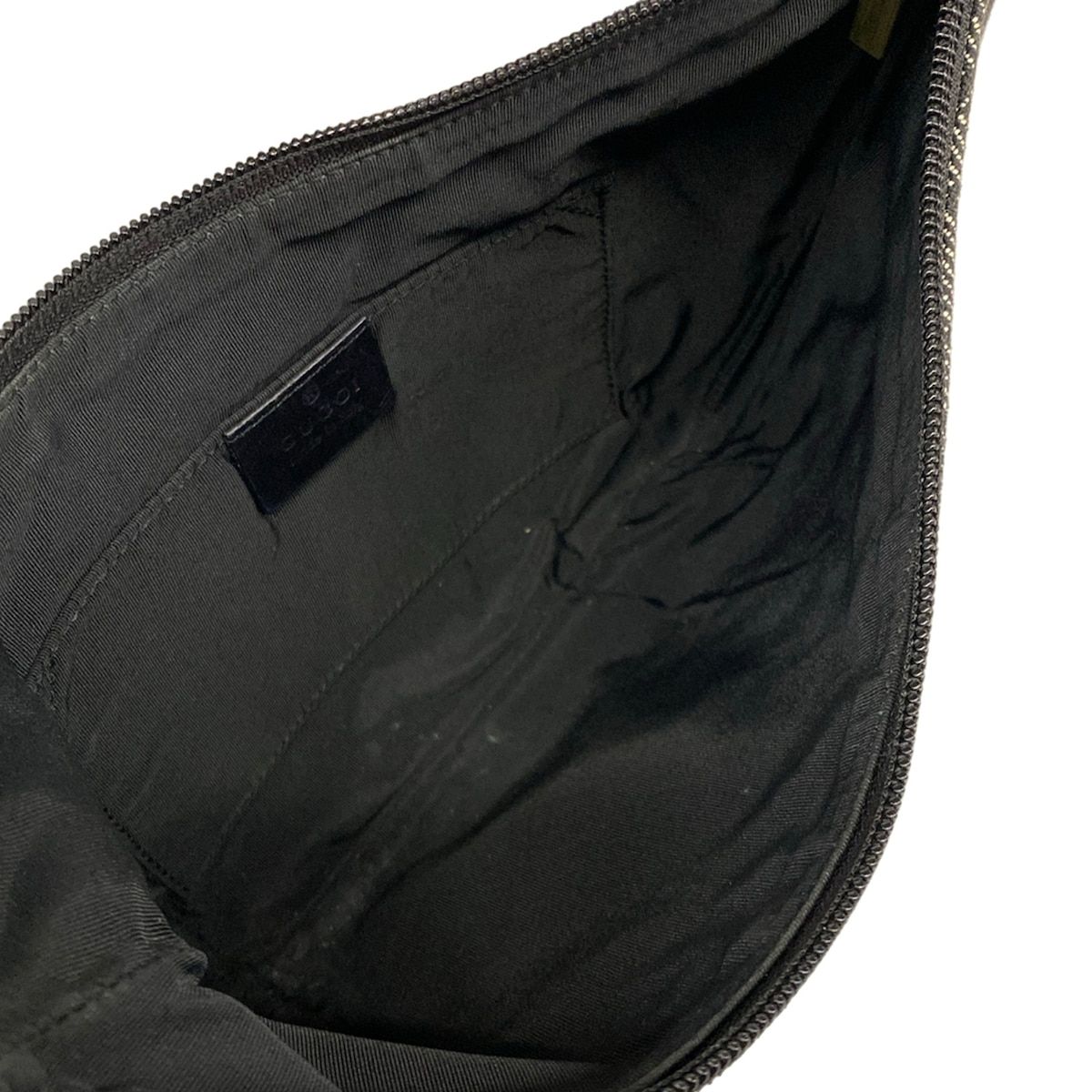 Gucci Handbag GG Pattern Black Gray Leather — view 7