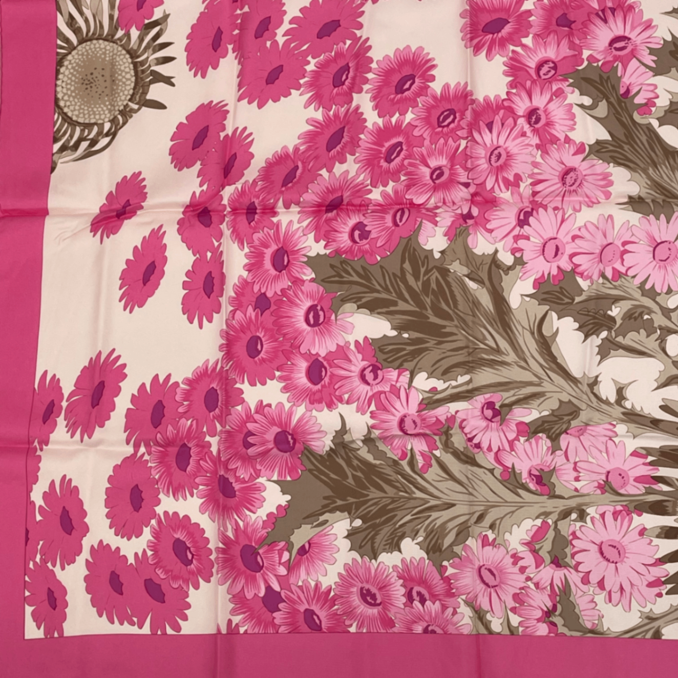 Hermes Scarf Carre 90 Square Pink Multicolor Floral Silk 100% Fleurs Et Carlines — view 3