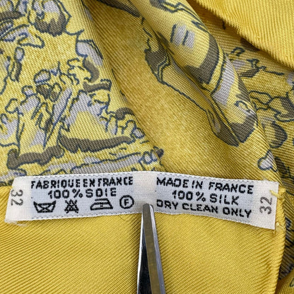 Hermes Carre 90 Neige D'antan Last Year's Snow Yellow Silk 100% Scarf — view 7