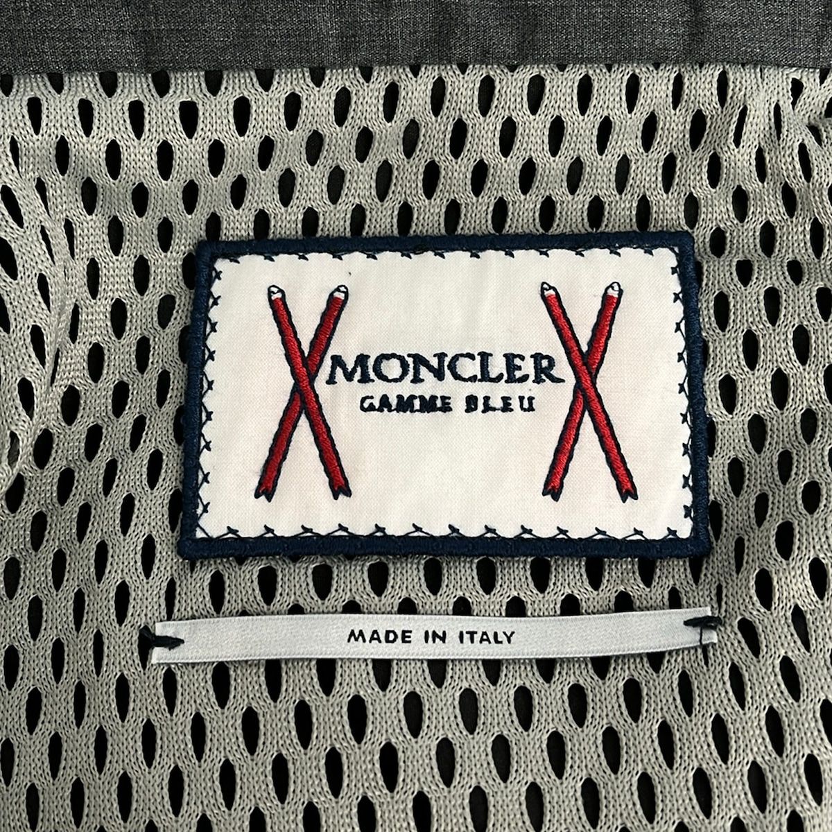 Moncler Jacket 3 L Dark Gray Long Sleeve Zip Up Built in Hood Spring Autumn — view 3