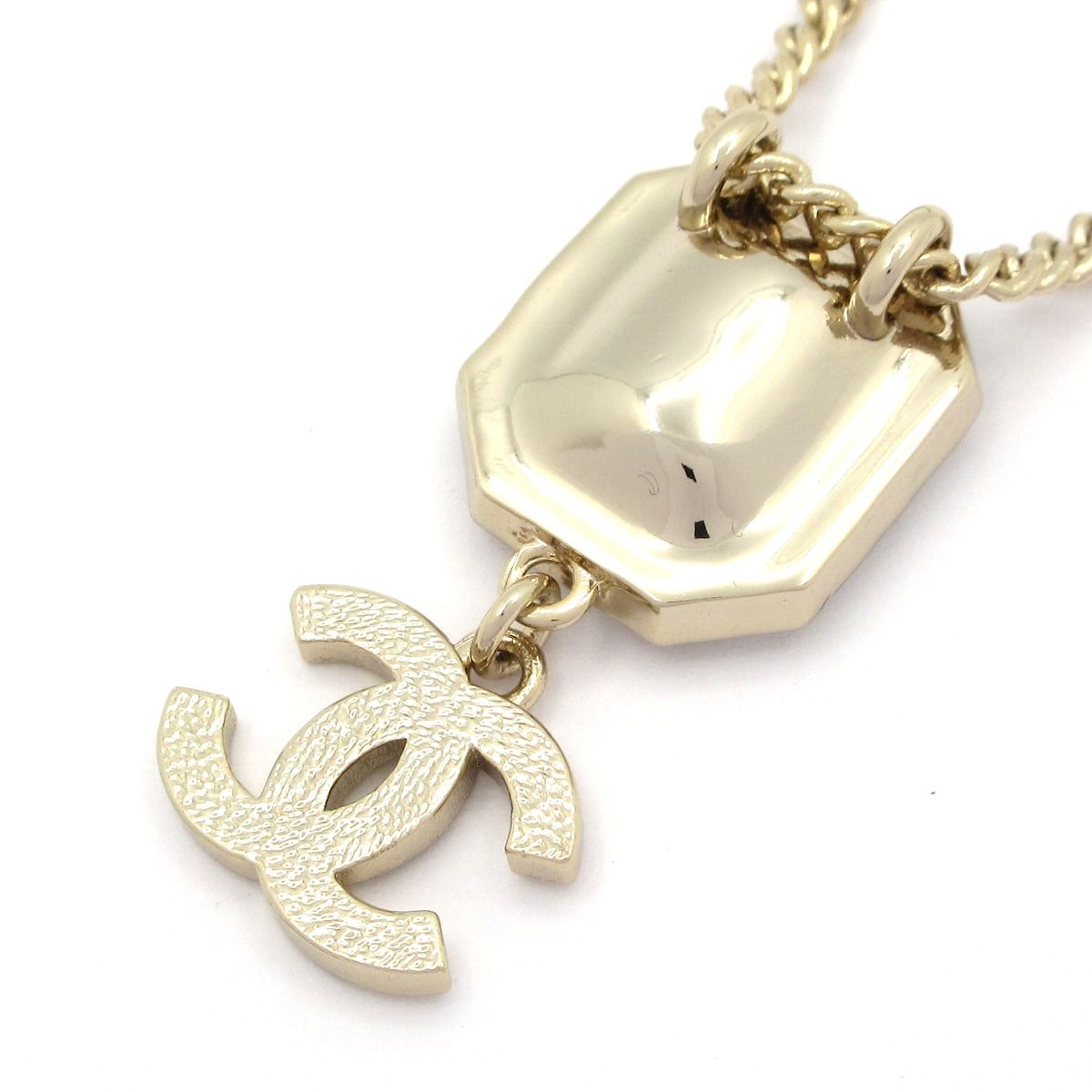 Chanel Necklace CC Logo Gold Clear Ivory — view 3