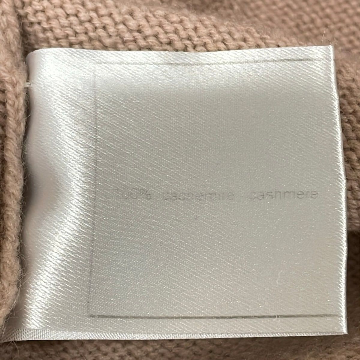 Chanel Cardigan 38 M Pink Beige Red Chain Cashmere — view 4