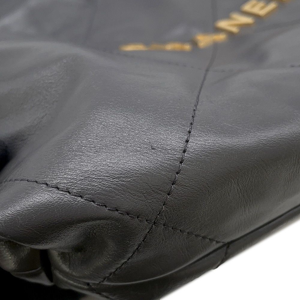 Chanel Backpack 22 Small Shiny Calfskin — view 6