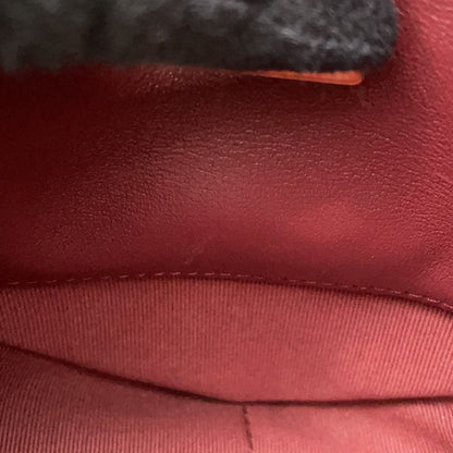 Chanel Chain Shoulder Bag Quilted Heart — view 9