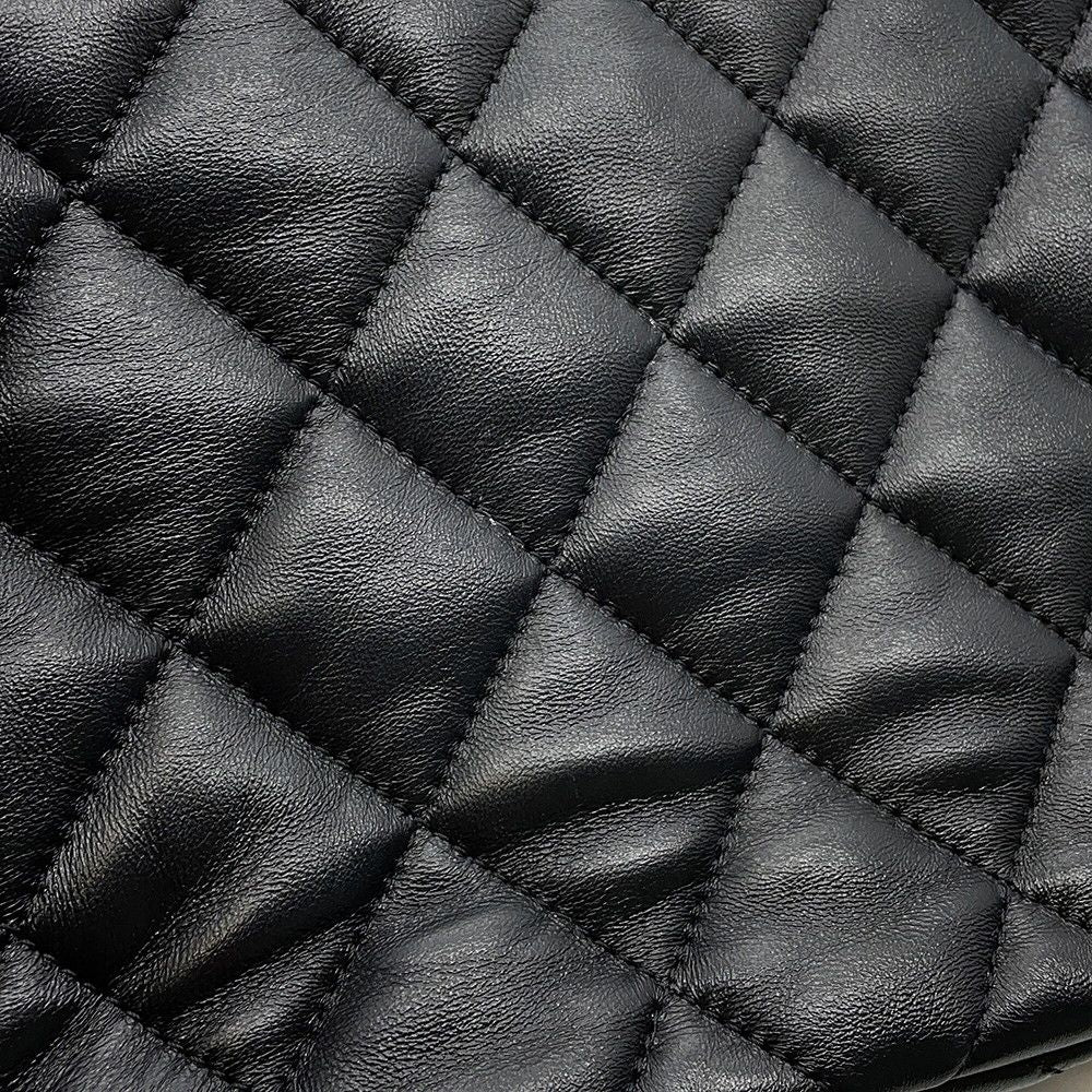 Chanel Chain Shoulder Bag Small Quilted CC Logo Lambskin Black — view 8