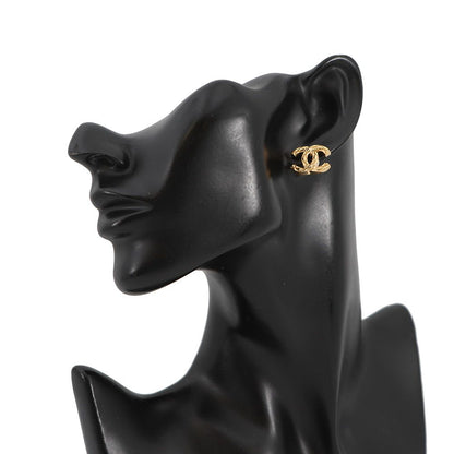 Chanel Earrings CC Logo — view 4