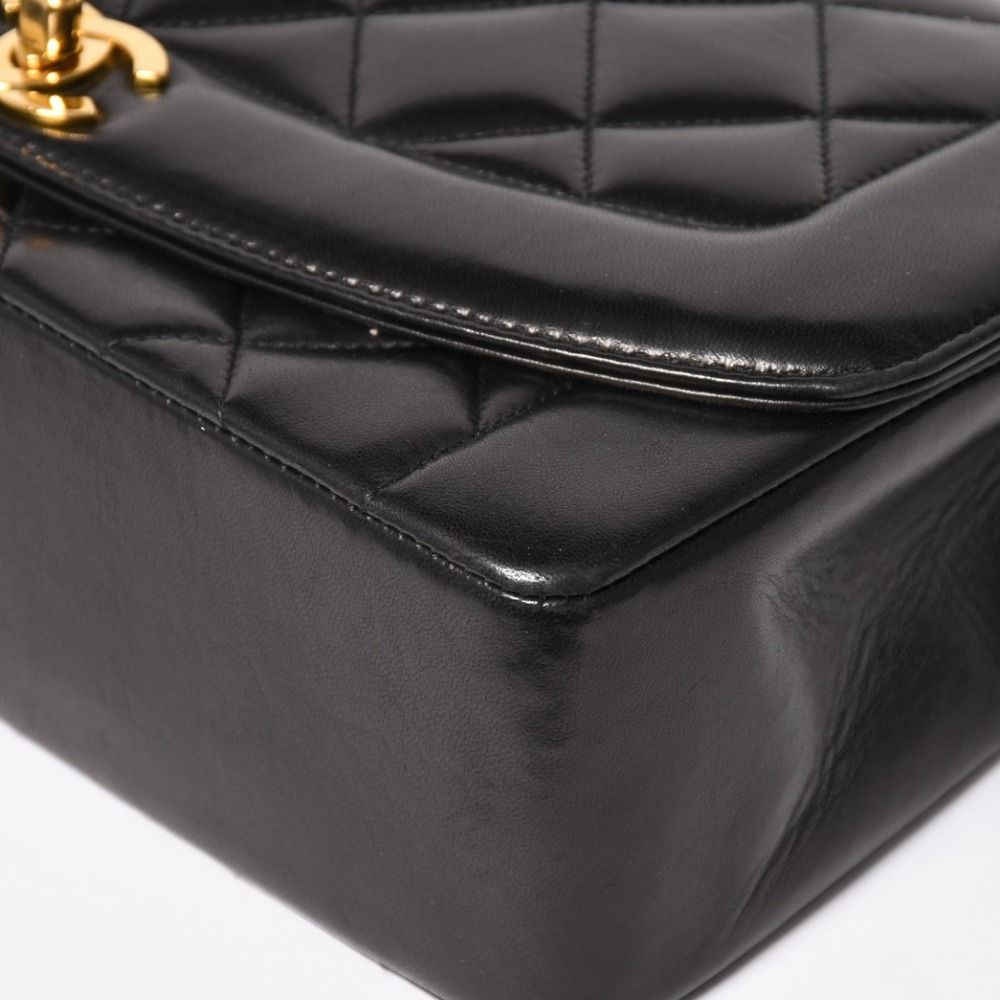 Chanel Diana Quilted 25 S Flap S Chain Shoulder Bag CC Logo Lambskin Black — view 6
