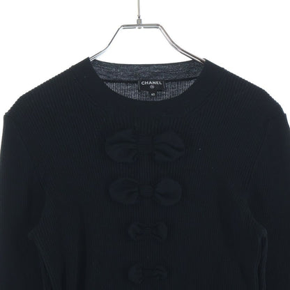 Chanel CC Logo Plate Ribbon Crew Neck Wool Long Sleeve Pullover Sweater Black — view 3