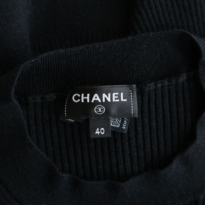 Chanel CC Logo Plate Ribbon Crew Neck Wool Long Sleeve Pullover Sweater Black — view 6