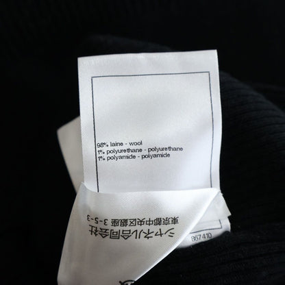 Chanel CC Logo Plate Ribbon Crew Neck Wool Long Sleeve Pullover Sweater Black — view 7