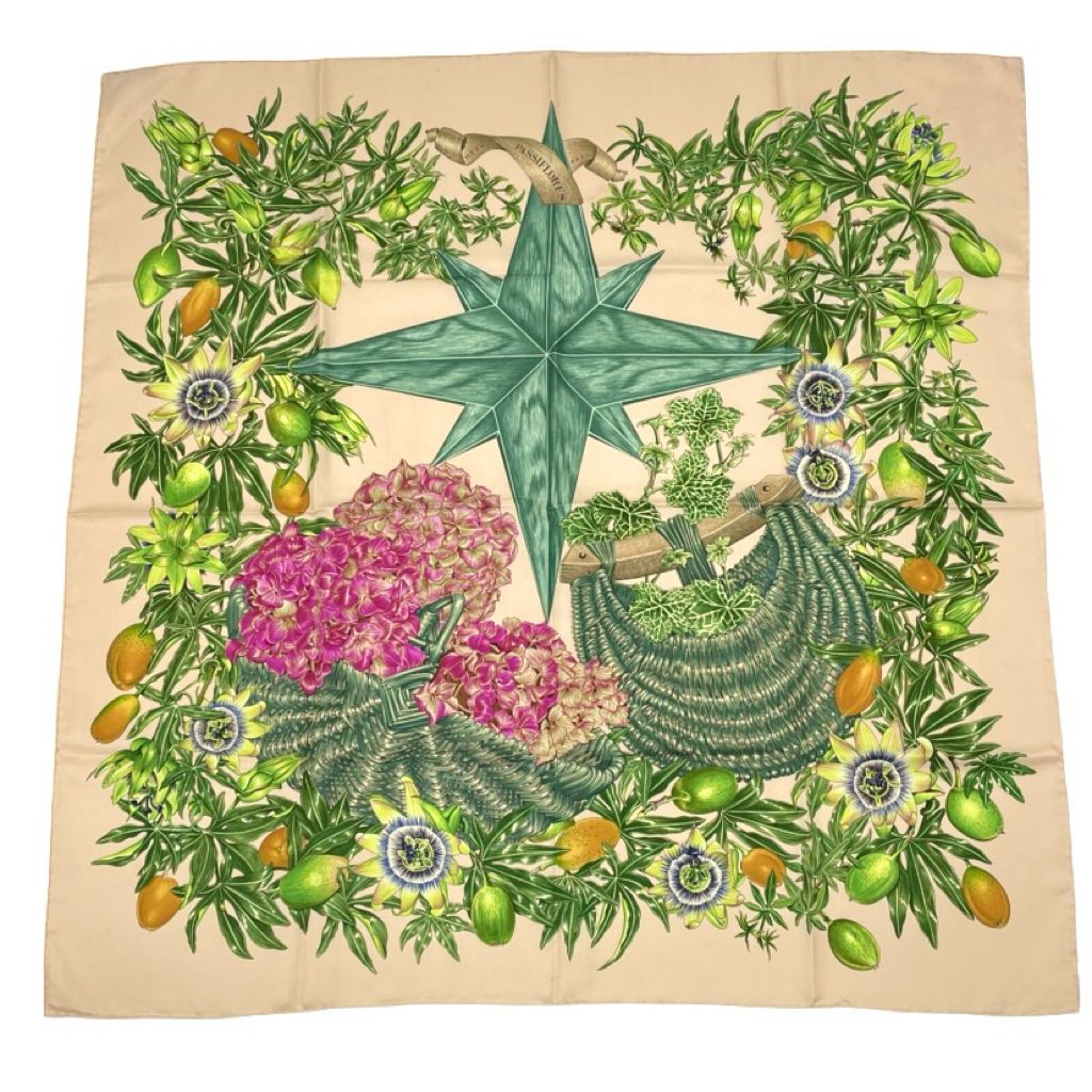Hermes Carre 90 Passiflores Passion Flower Beige Silk 100% Scarf