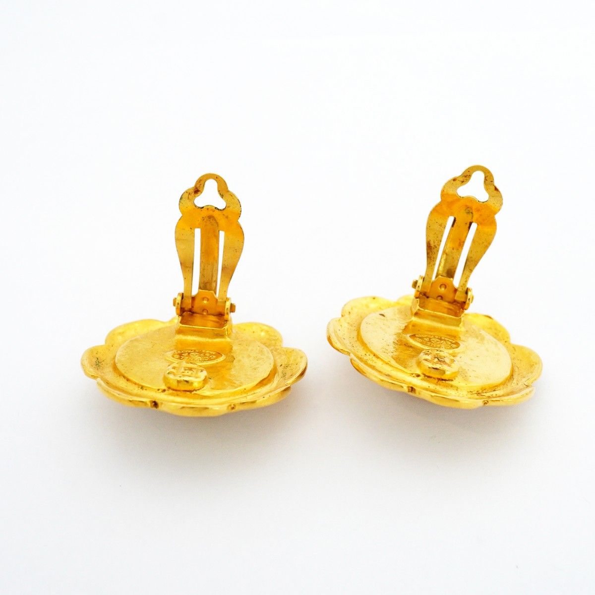 Chanel Earrings Vintage CC Logo Flower Motif Gold Plated Faux Pearl — view 7