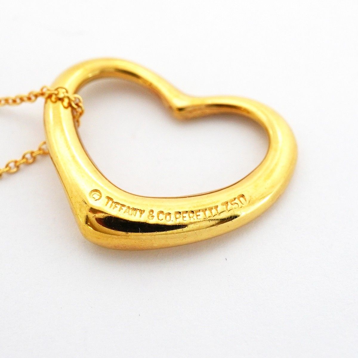 Tiffany & Co Necklace Open Heart 18k Yellow Gold — view 6