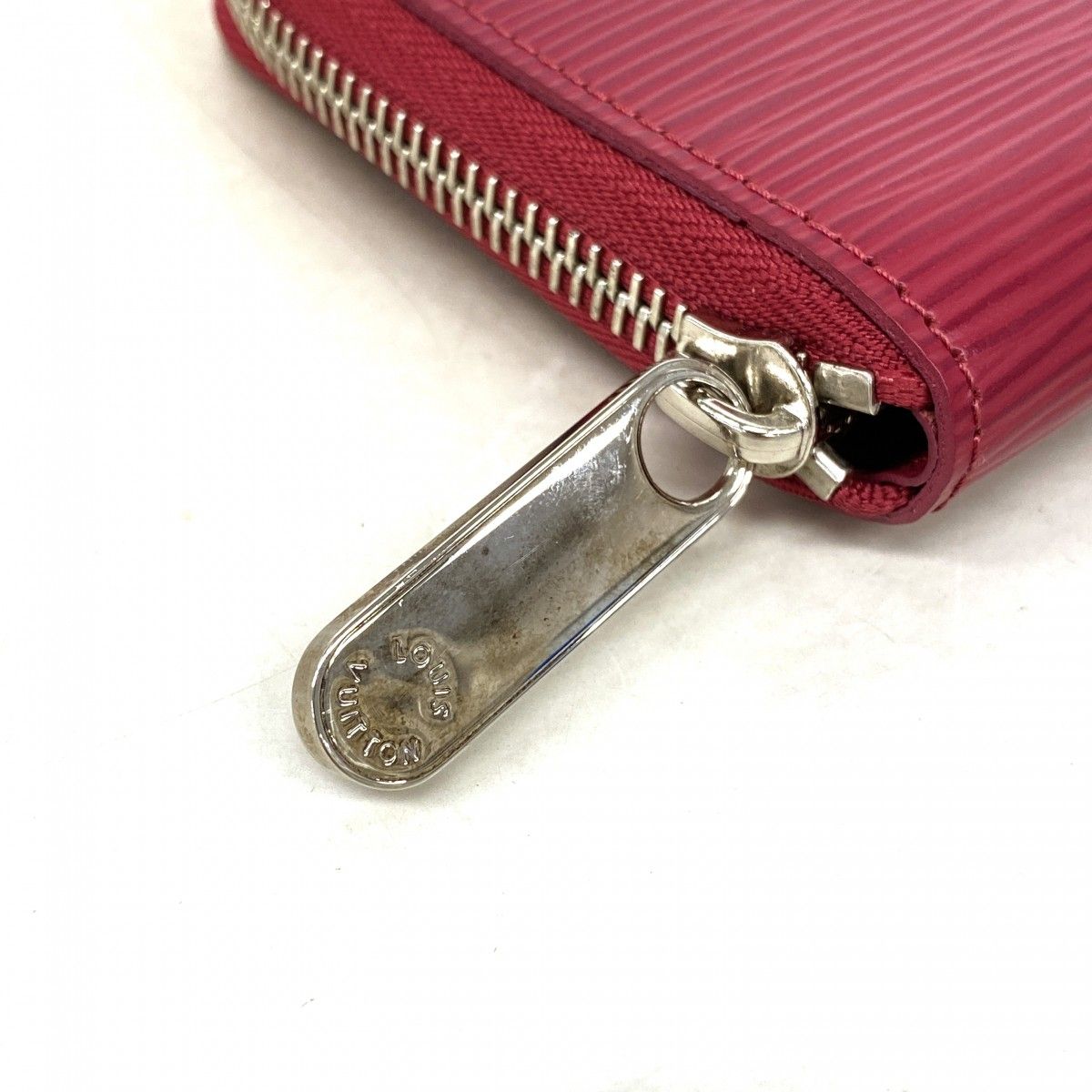 Louis Vuitton Wallet Epi Zippy Compact Fuchsia — view 7