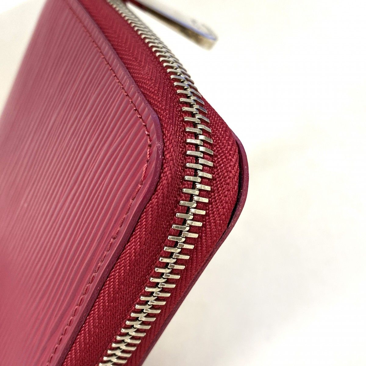 Louis Vuitton Wallet Epi Zippy Compact Fuchsia — view 6