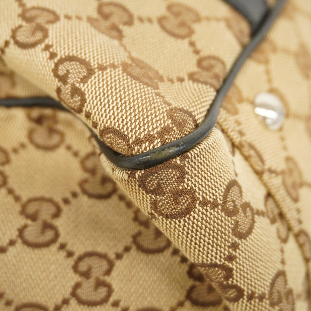 Gucci Tote GG Canvas Beige Black Gold Silver — view 7
