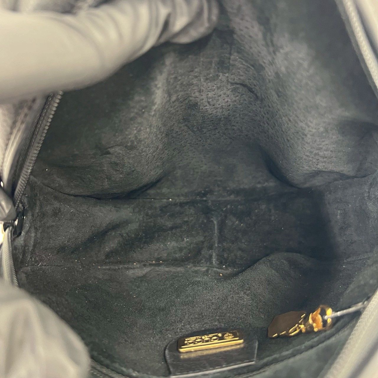 Gucci Vintage GG Logo Leather Mini Shoulder Bag Pochette Black — view 9