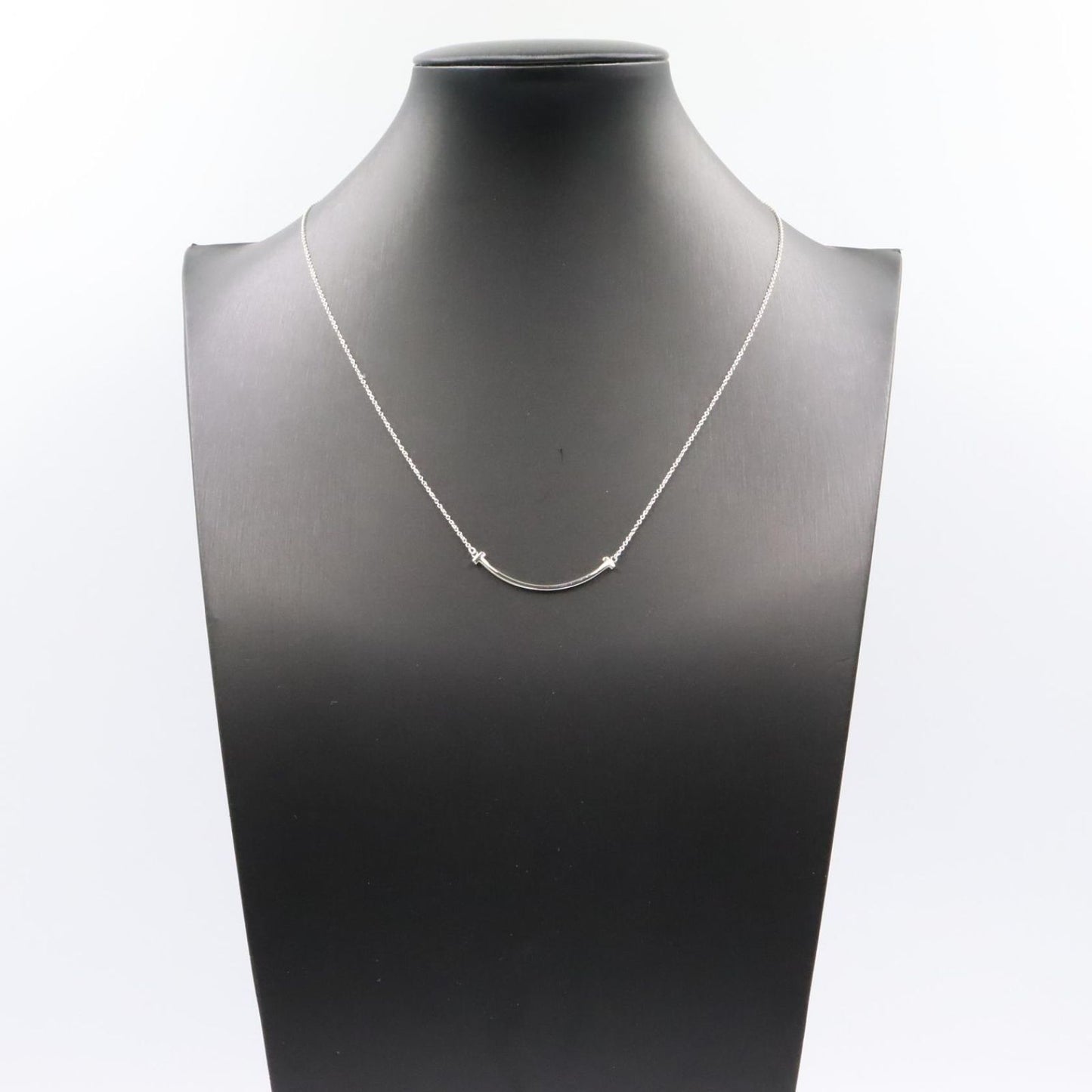 Tiffany & Co Necklace T Smile Small 40.5 45.5 cm 18k White Gold — view 8