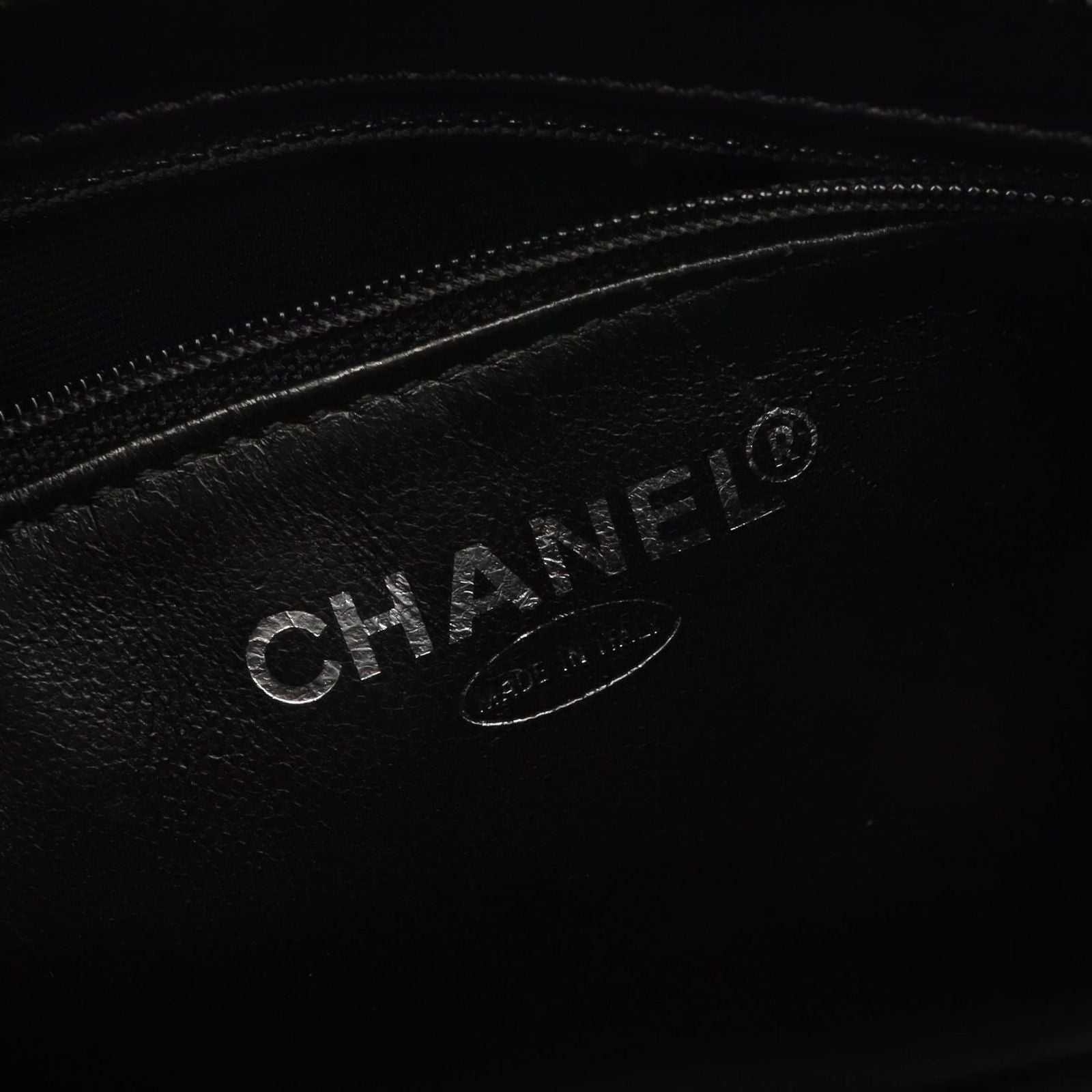 Chanel Tote Reissue Black Calf — view 4