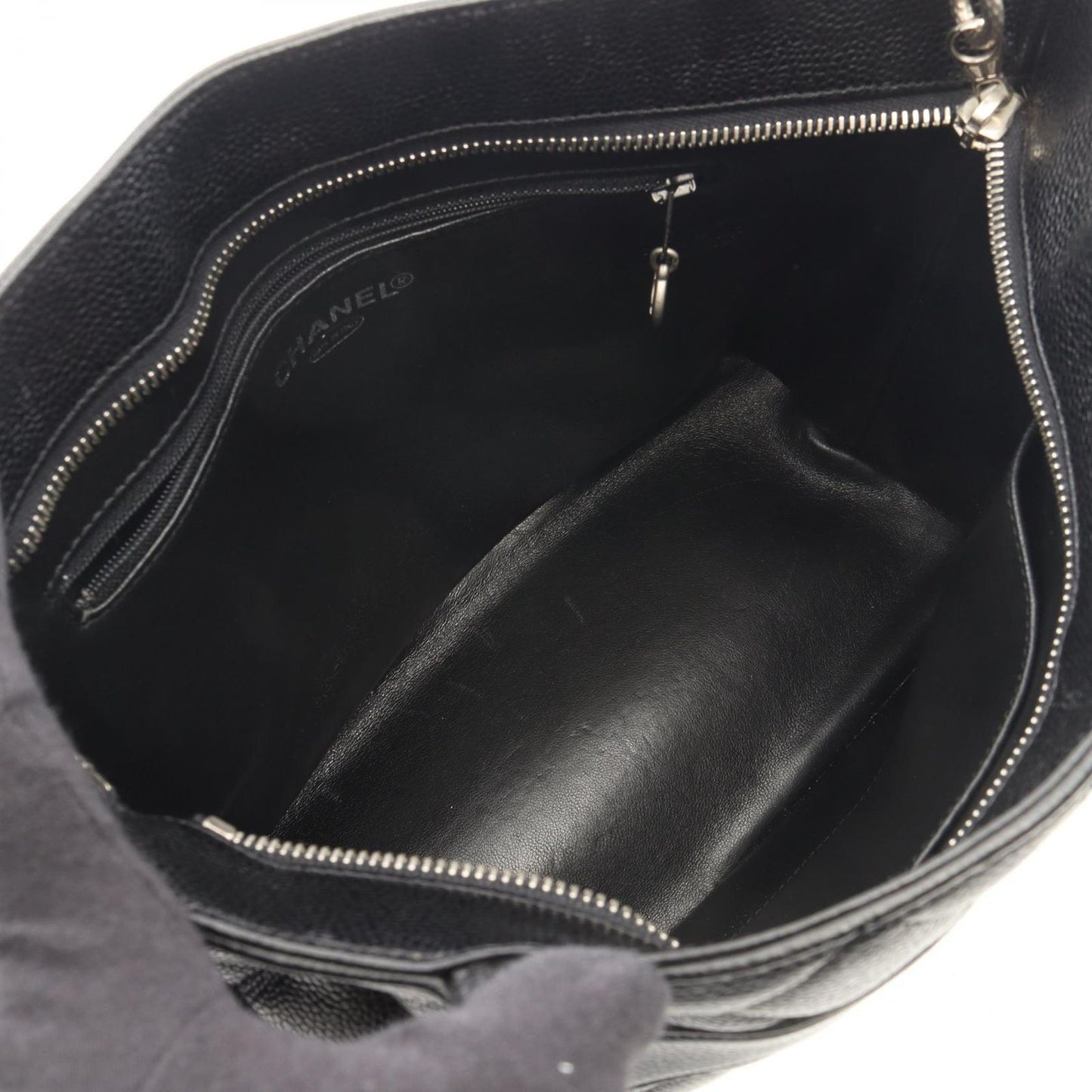 Chanel Tote Reissue Black Calf — view 3