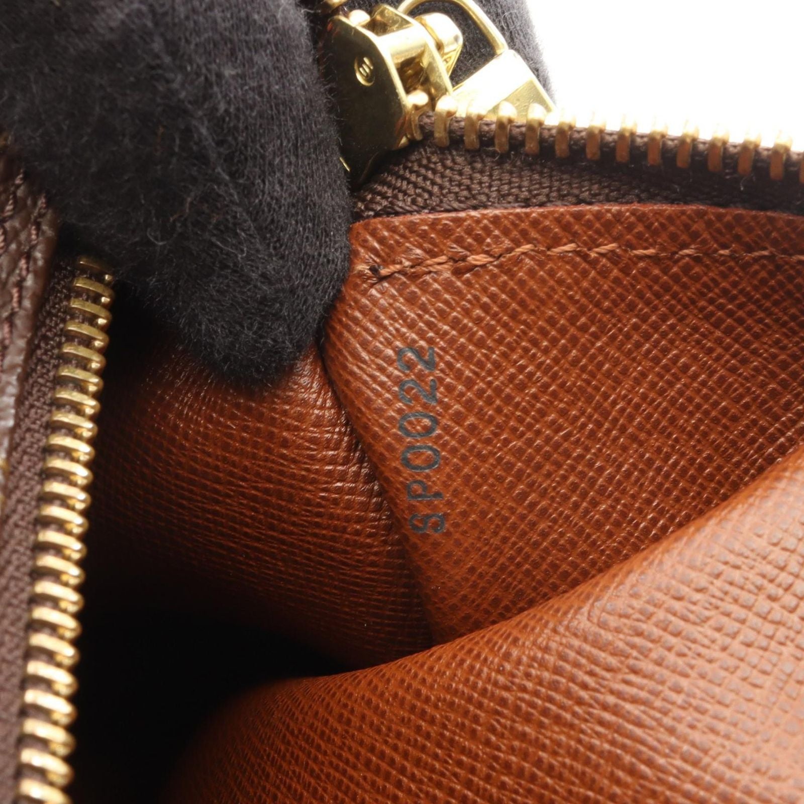 Louis Vuitton Handbag Papillon 26 Vintage — view 5