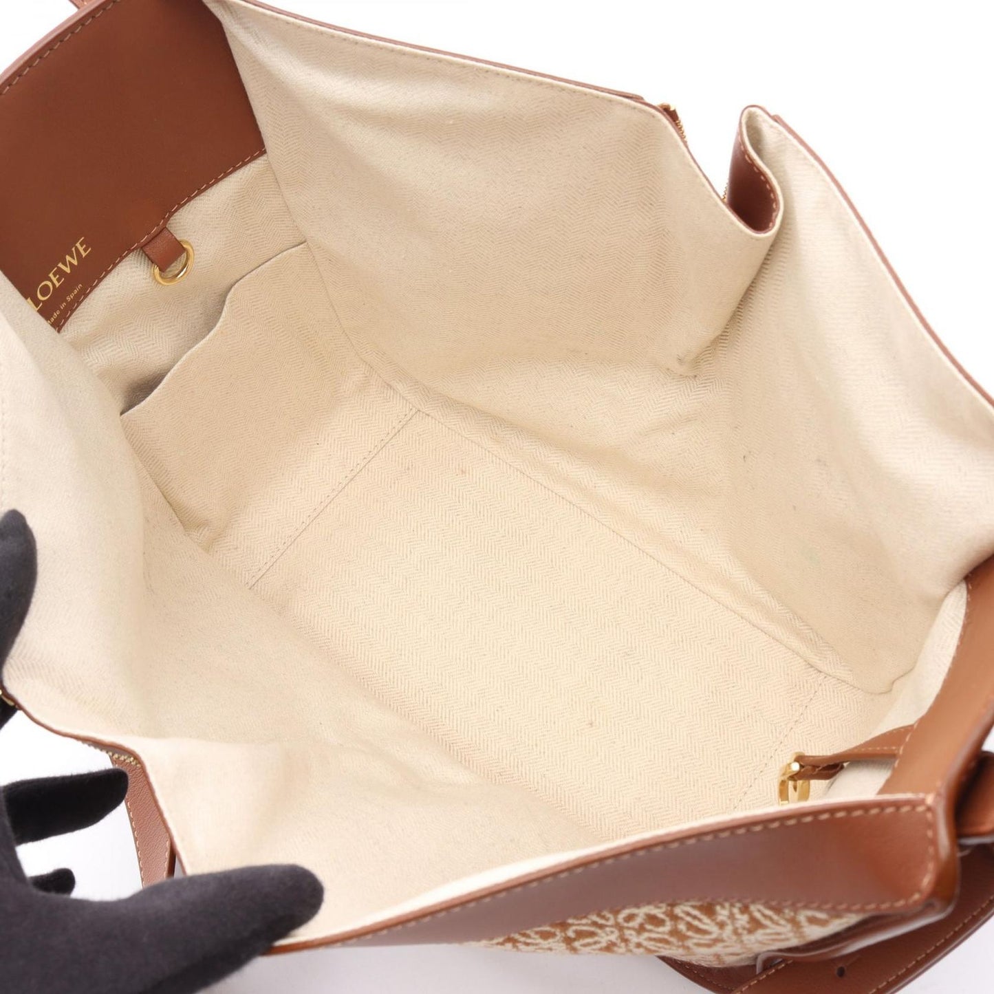 Loewe Handbag Hammock Small 2-Way Brown Natural Leather — view 3